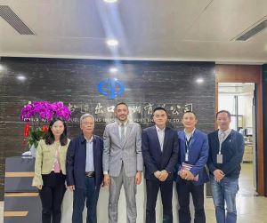 马来西亚驻广州总领事馆商务领事哈里斯到访开云体育平台官方网站-开云（中国）
